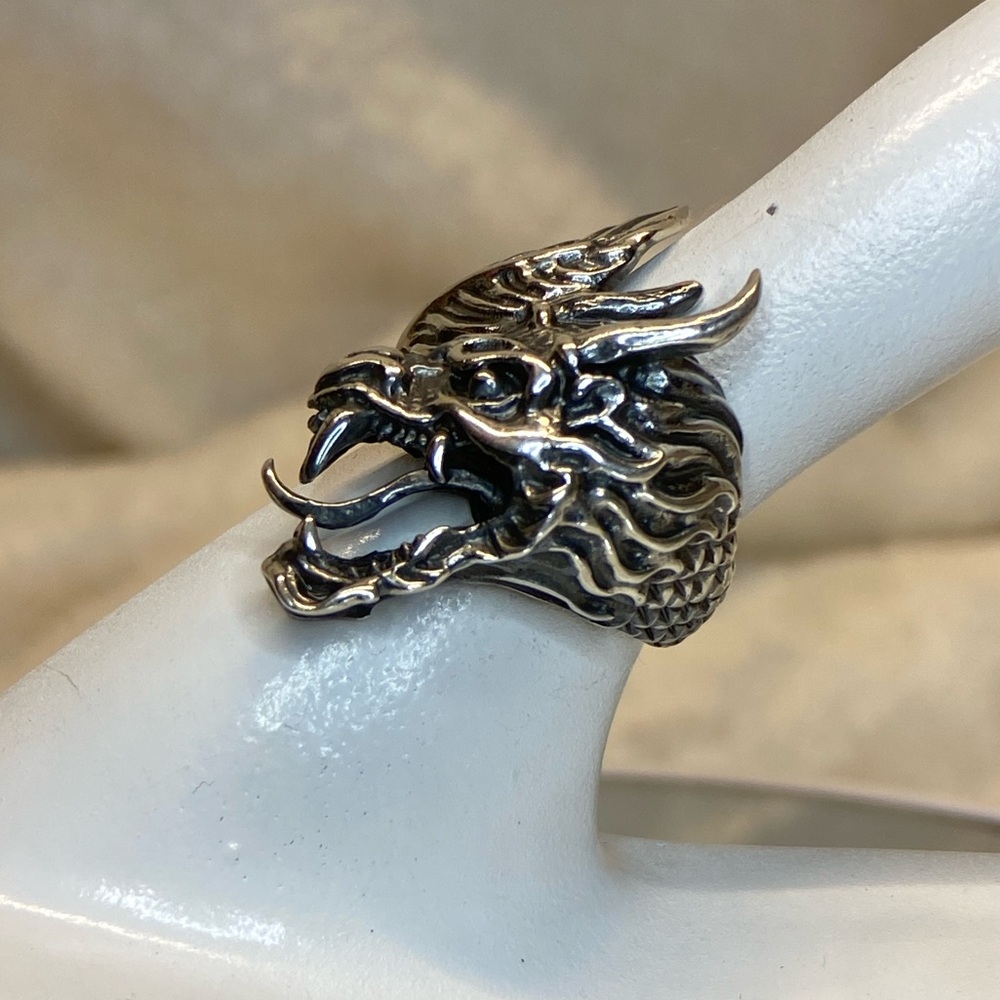 Sterling Silver Carved Dragon Ring Size 10